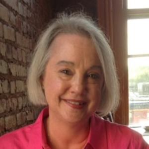 Meet your Posher, Holly